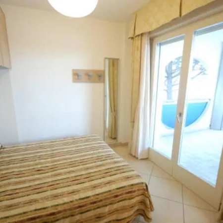 Sunny Beachfront With Pool And Bibione